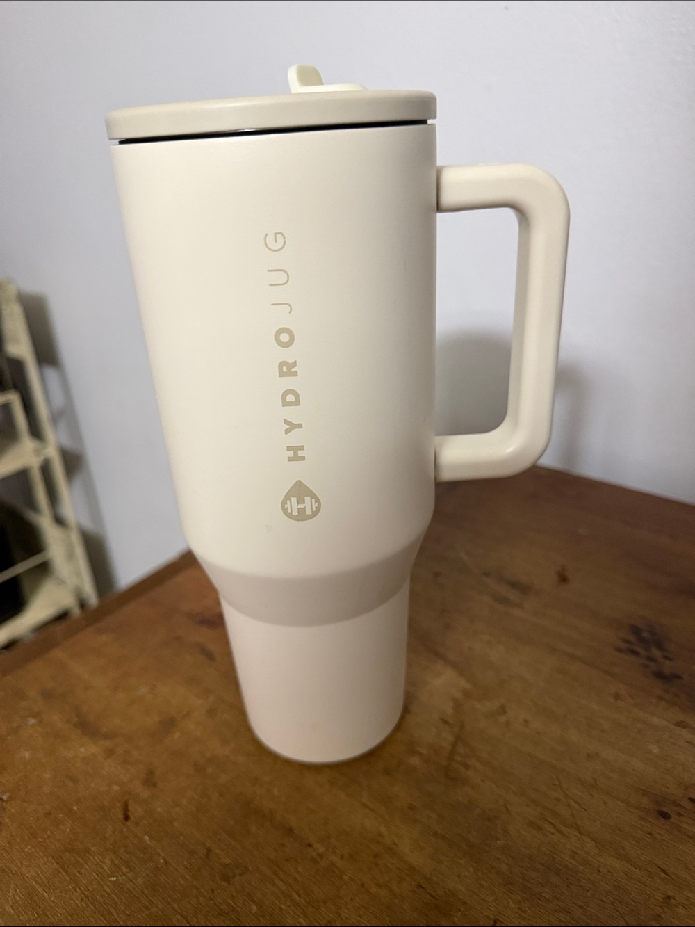 hydro jug 40 oz cream